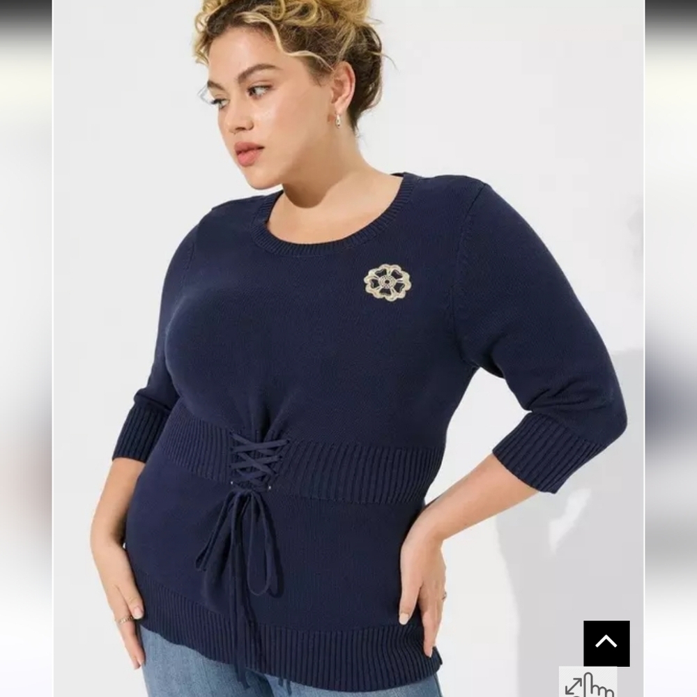TORRID Outlander Lattice Front Quarter Sleeve Sweater Size 0/ Large Navy Blue
